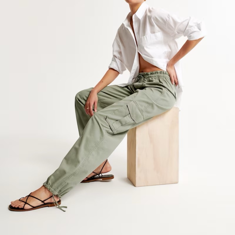 Abercrombie Baggy Utility Pants Size XXS Short